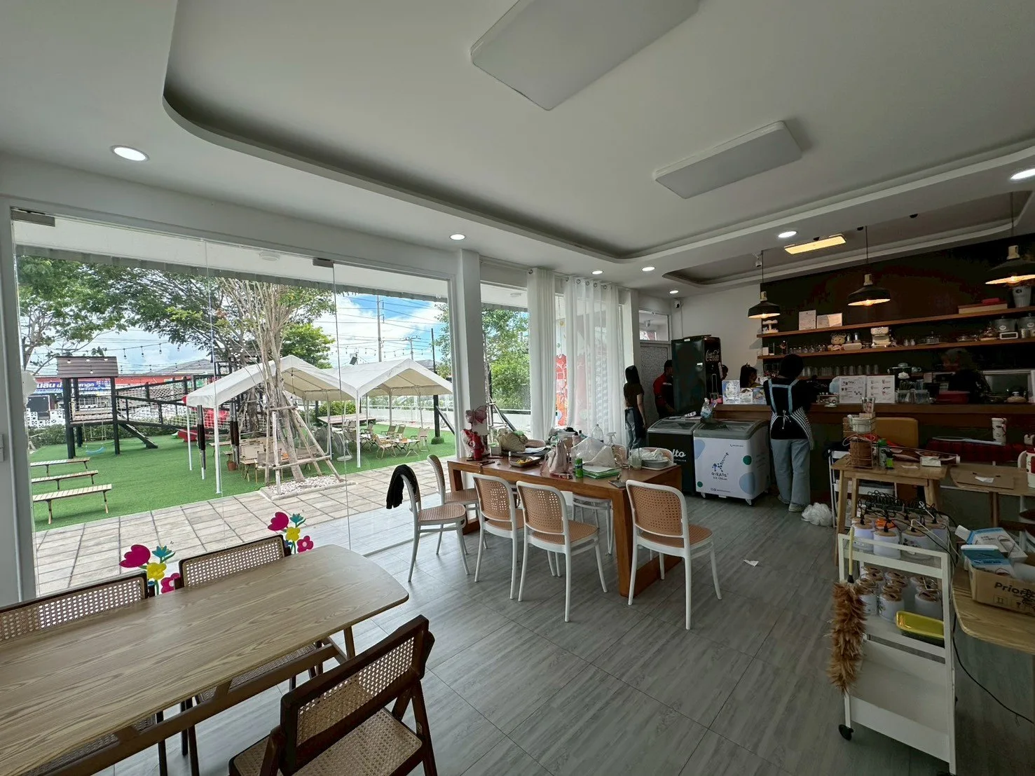 Play Cloud บางแก้ว บางพลี: ภาพรวมพื้นที่ภายในร้าน