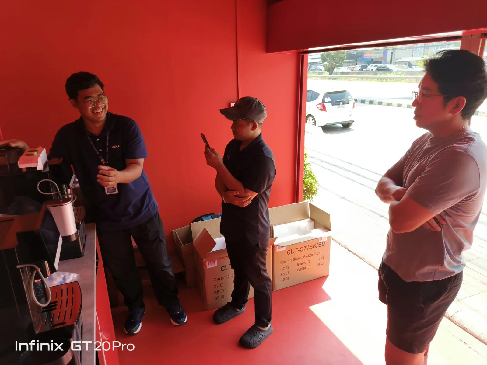 มหาวิทยาลัยธรรมศาสตร์ จ.ปทุมธานี: พื้นที่ใช้งานและทีมงาน