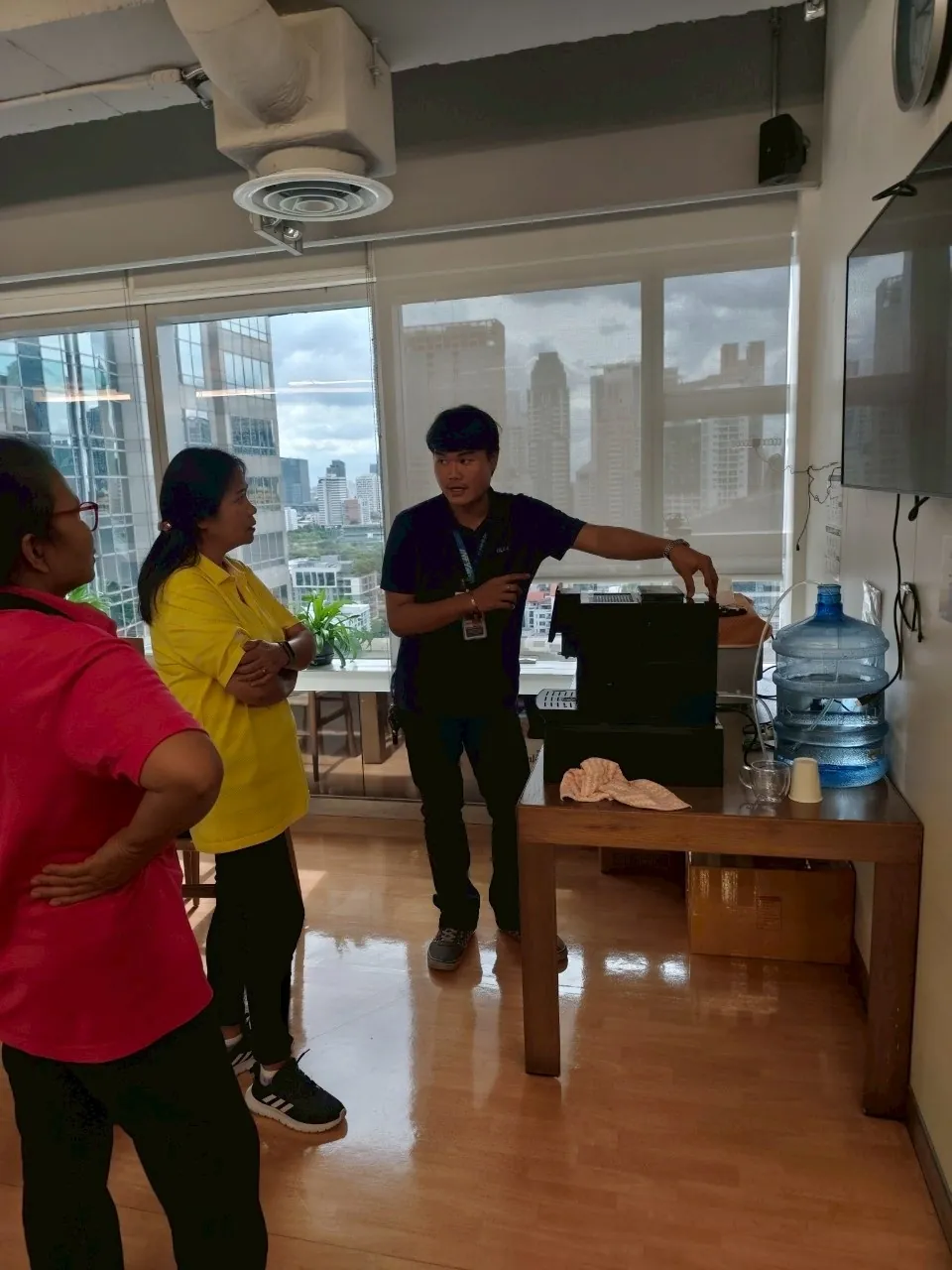 เครื่องชงกาแฟ รุ่น S9COM ที่ Adidas Thailand office ภาพหน้างาน 3