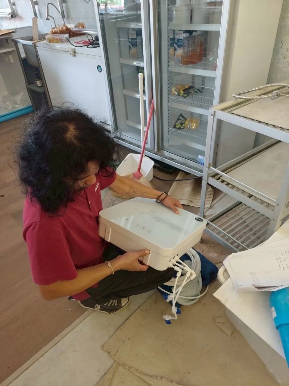 เครื่องทำน้ำแข็ง รุ่น 120F ที่ บีบี ทีเฮ้าส์ อินเตอร์กรุ๊ป ภาพหน้างาน 2