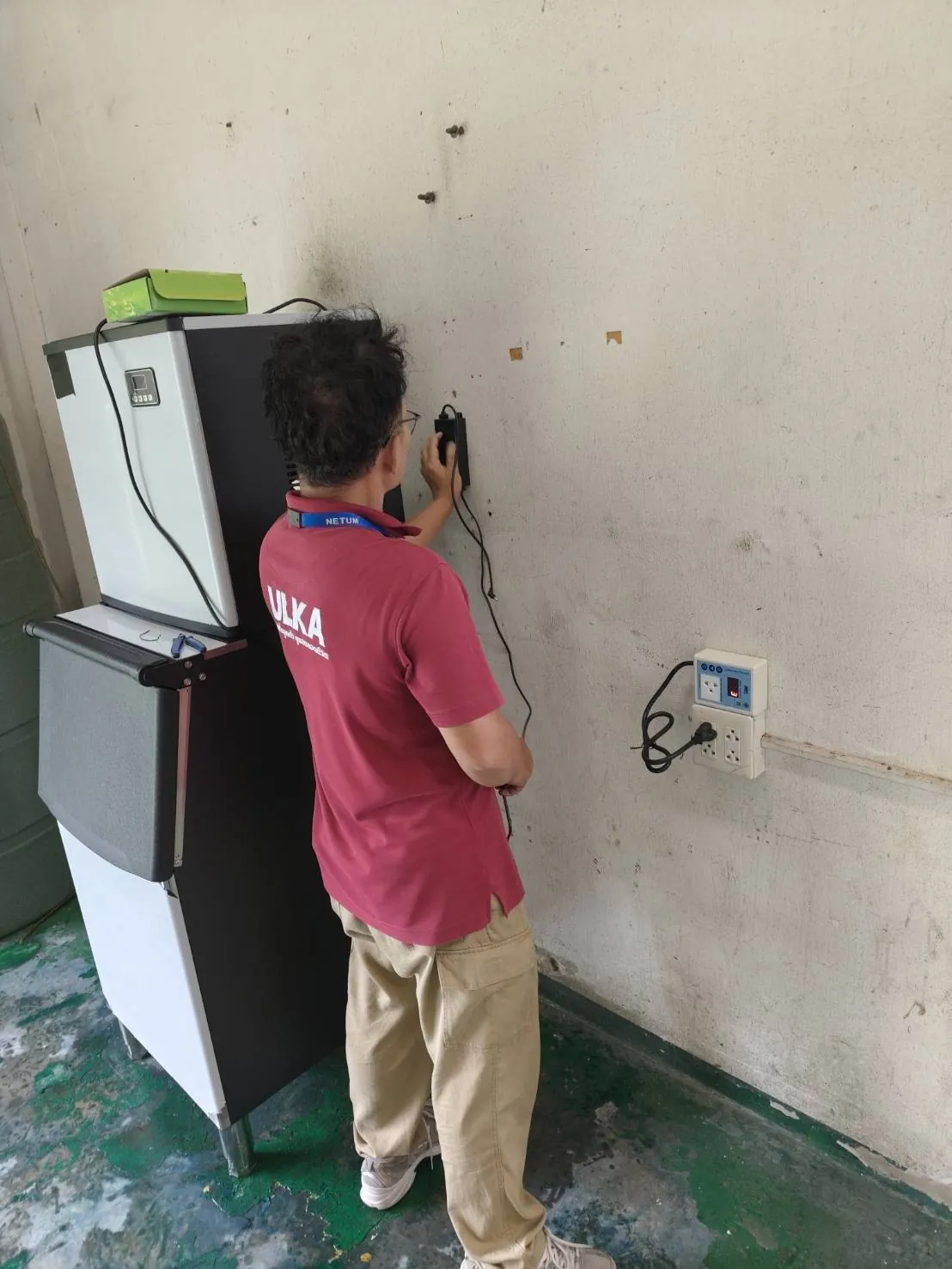 เครื่องทำน้ำแข็ง รุ่น 220F ที่ บริษัท ยูเนี่ยนพลาสติก จำกัด (มหาชน) ภาพหน้างาน 1
