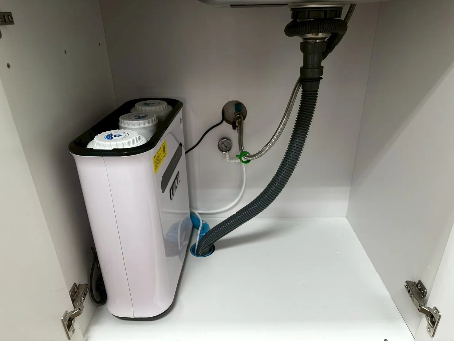 เครื่องทำน้ำแข็งและเครื่องชงกาแฟ รุ่น 120F+S9COM ที่ Tiny roots garden ภาพหน้างาน 4