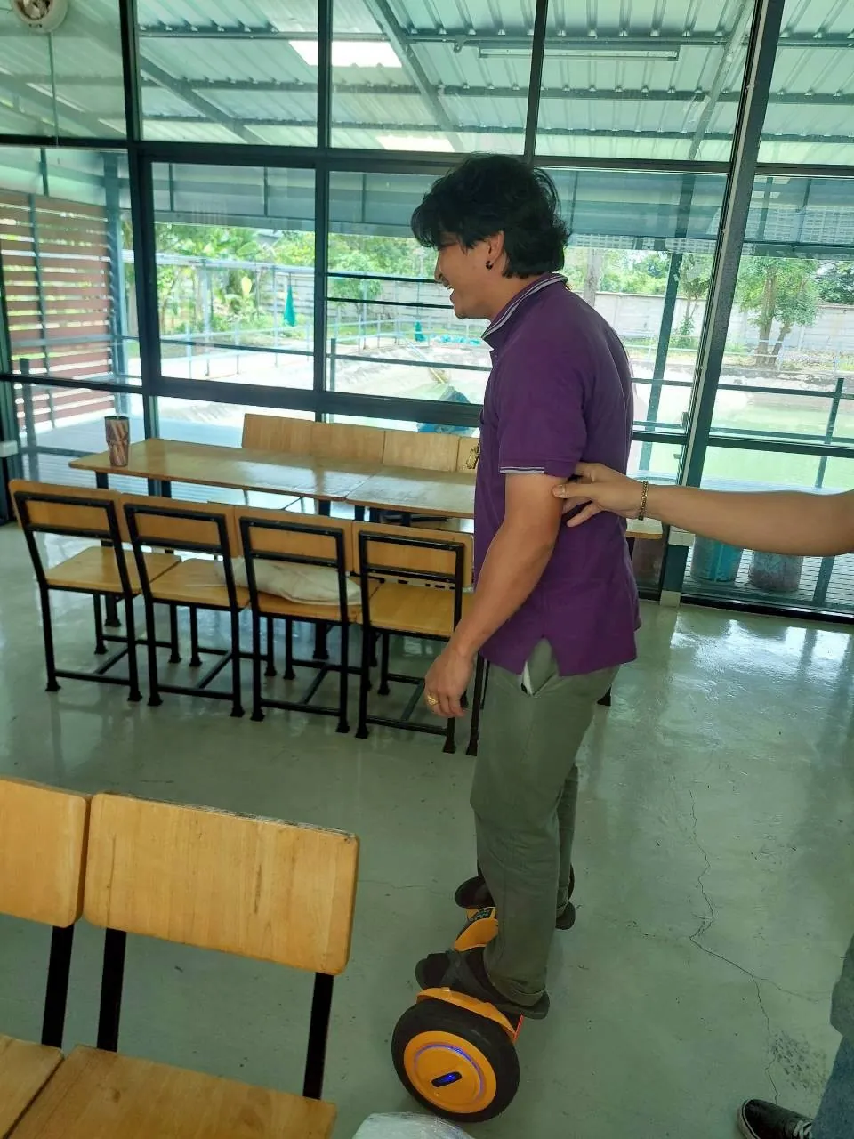 เครื่องทำน้ำแข็ง รุ่น 350F ที่ บริษัท รุ่งเรืองกิจบ้านโป่ง จำกัด ภาพหน้างาน 3