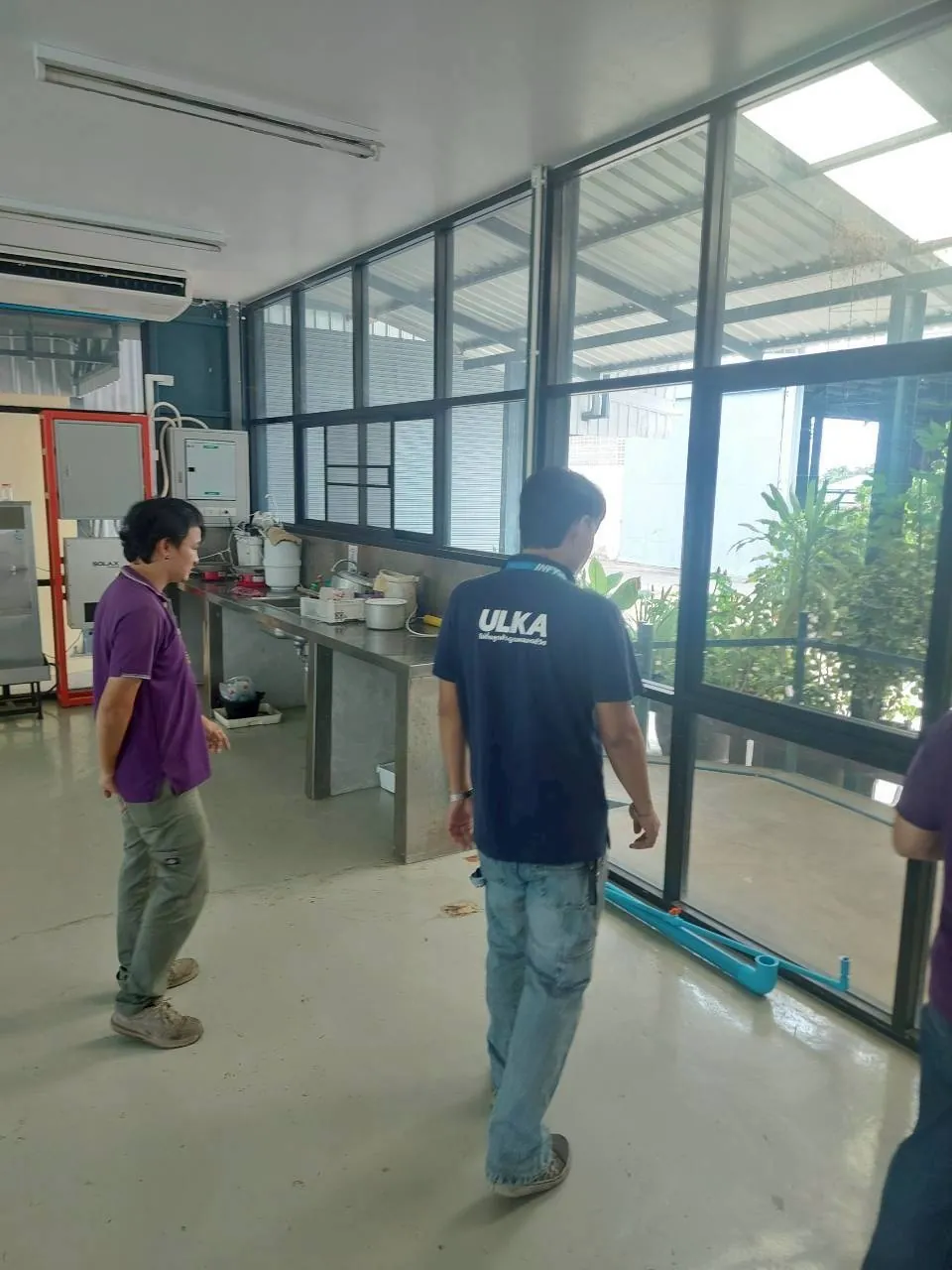 เครื่องทำน้ำแข็ง รุ่น 350F ที่ บริษัท รุ่งเรืองกิจบ้านโป่ง จำกัด