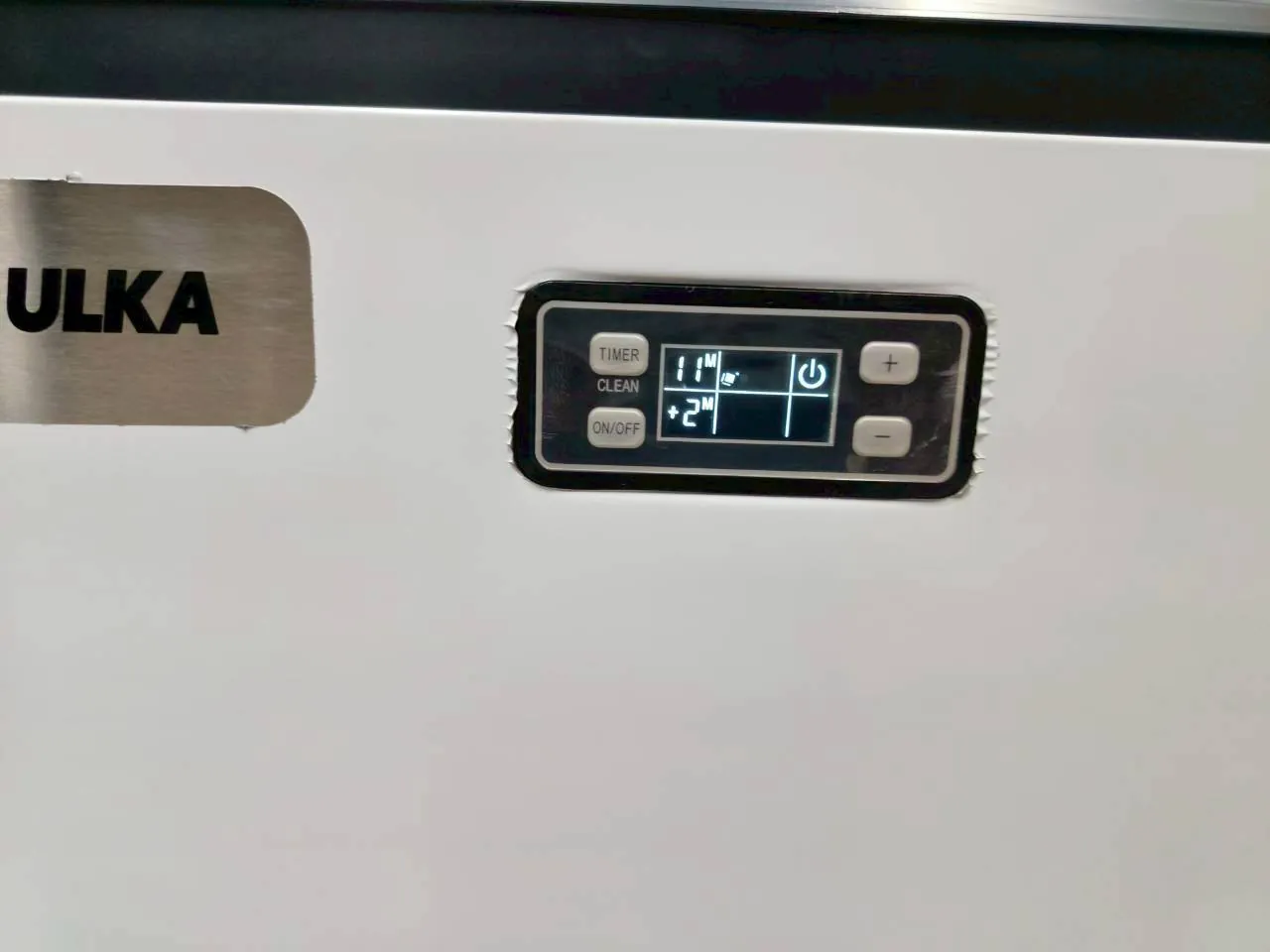 เครื่องทำน้ำแข็ง รุ่น 45F+P3B ที่ หน้างานบางละมุง ภาพหน้างาน 3