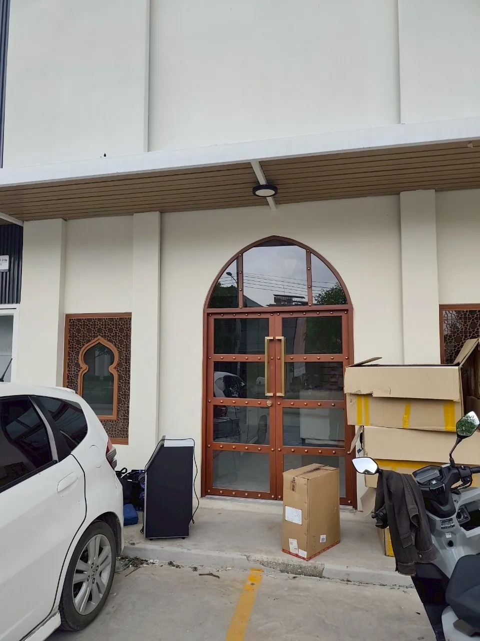 เครื่องทำน้ำแข็ง รุ่น 120F ที่ Dubai Specialty Coffee ภาพหน้างาน 2